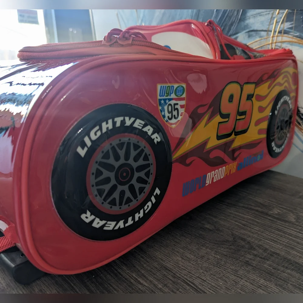 Disney Cars Lightning McQueen Kid's Roller Suitcase - Picture 6 of 13